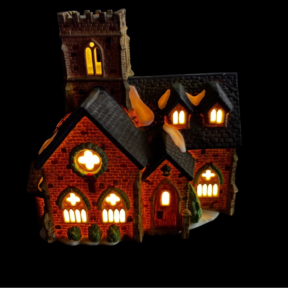 Dept 56 Dickens Village Knottinghill Church Lighted Retired 1987 - Picture 1 of 7
